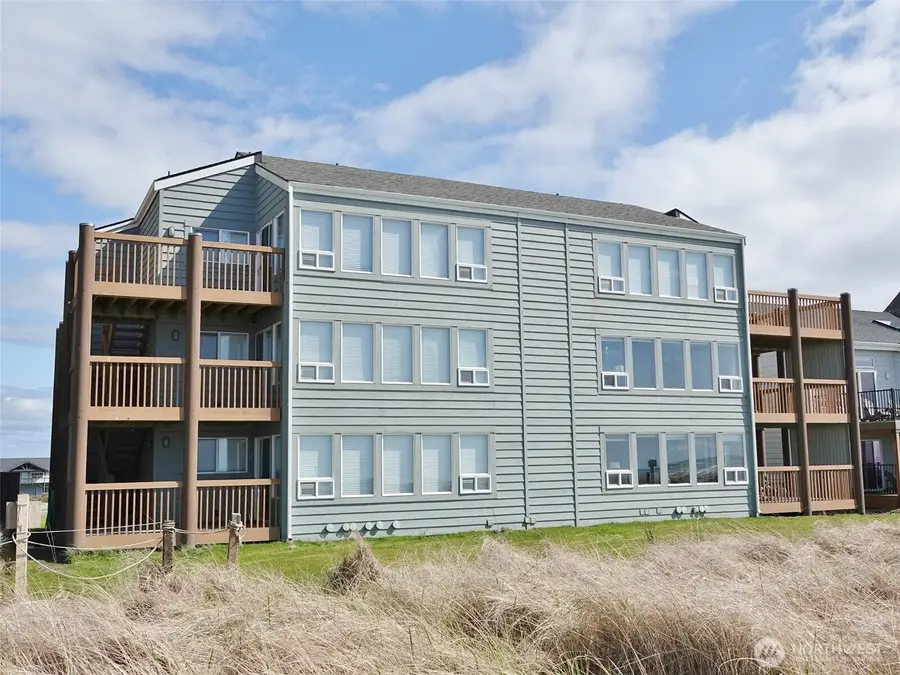 1407 Ocean Shores Boulevard Sw #1N-H, Ocean Shores, WA 98569 - #2
