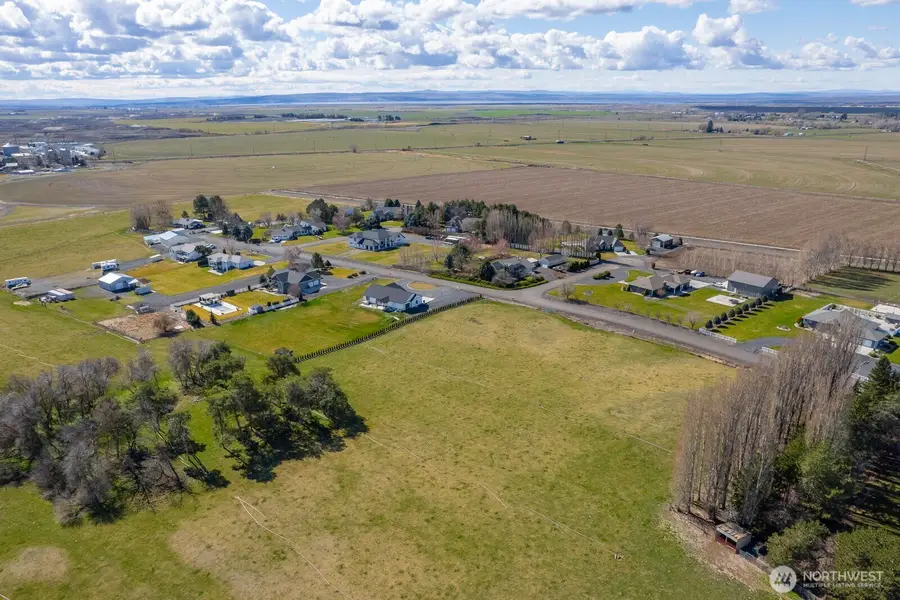145 SE K.7, Moses Lake, WA 98837 - #3
