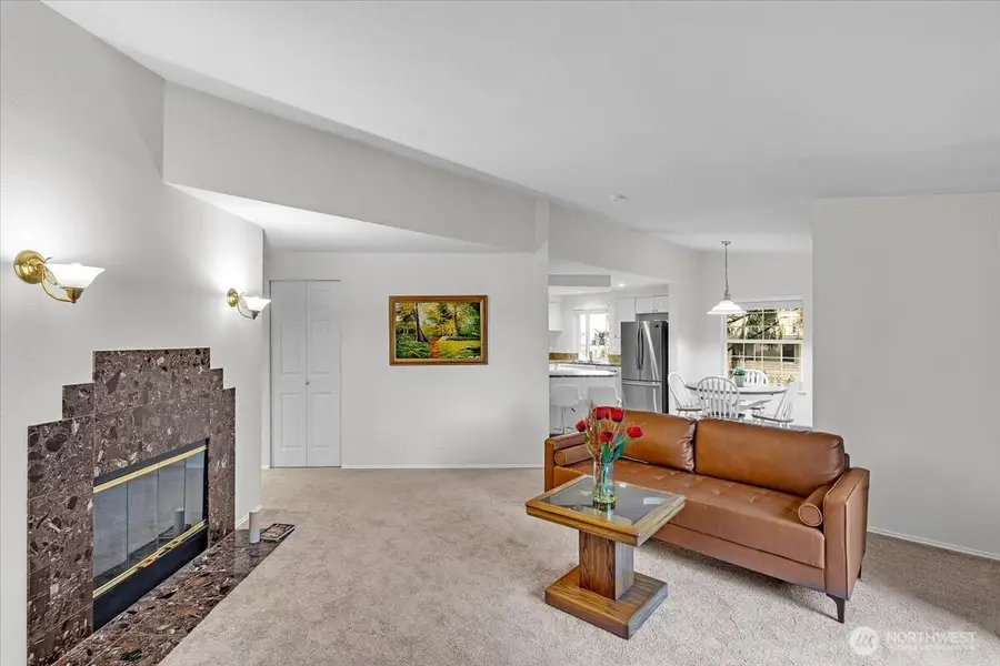 8653 Avondale Rd Ne #D208, Redmond, WA 98052 - #3