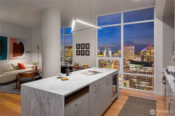 121 Stewart Street #3402, Seattle, WA 98101