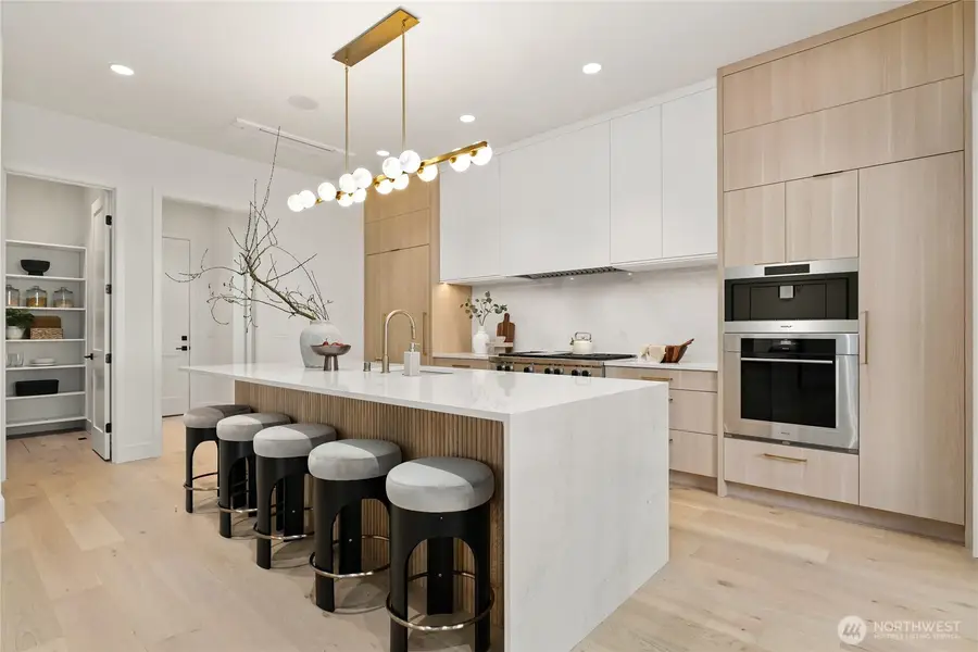 11428 108th Avenue Ne, Kirkland, WA 98033 - #3