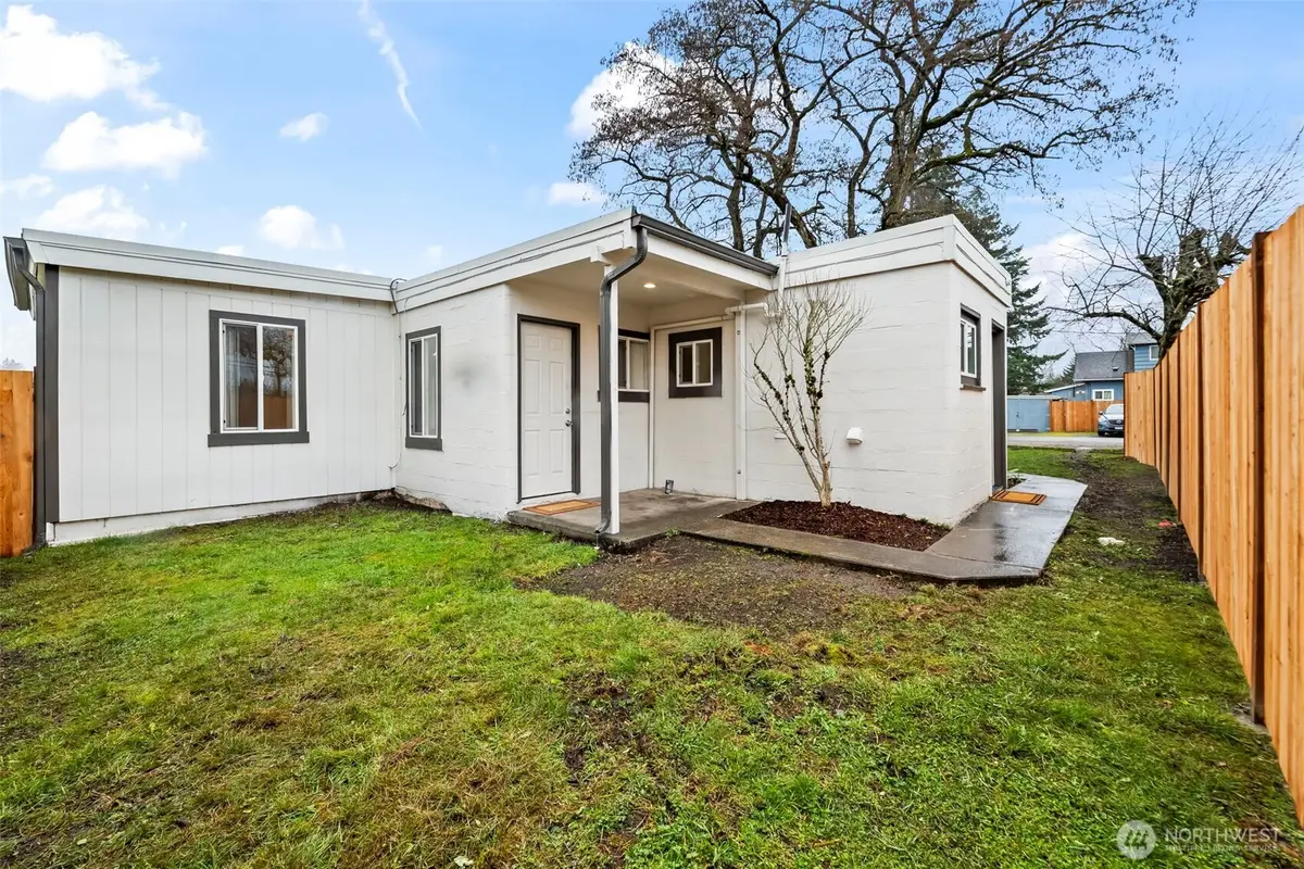 10916 Yakima Avenue S #1&2, Tacoma, WA 98444 - #1