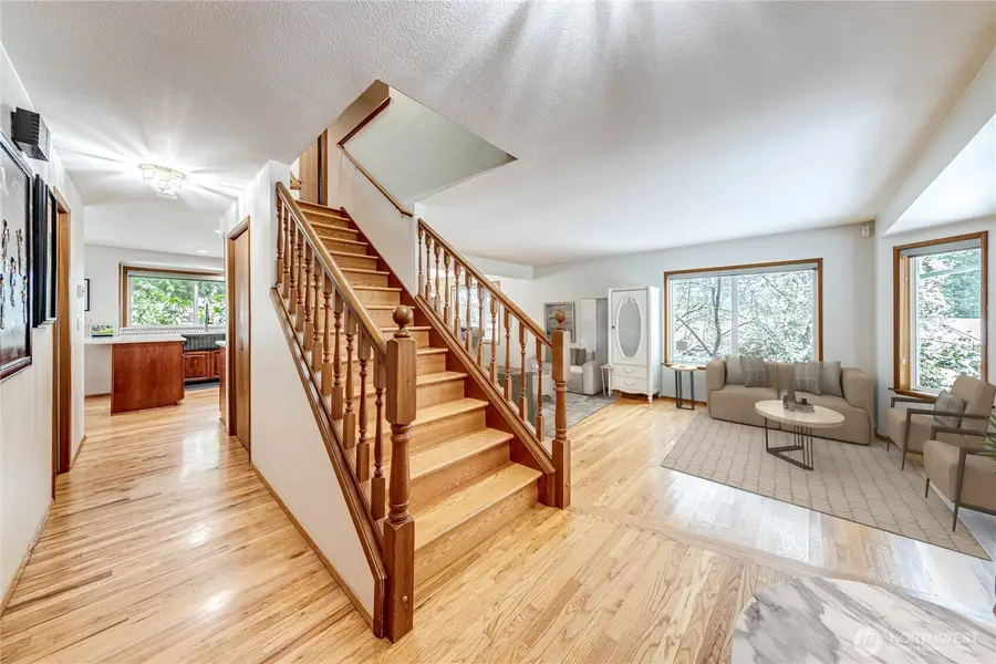 22621 95th Avenue Se, Woodinville, WA 98077 - #3