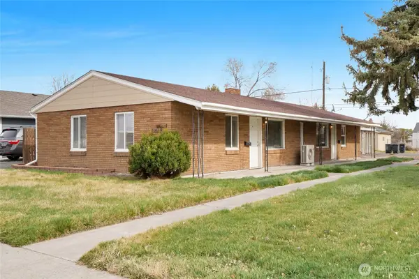 1131 W Ivy Avenue, Moses Lake, WA 98837