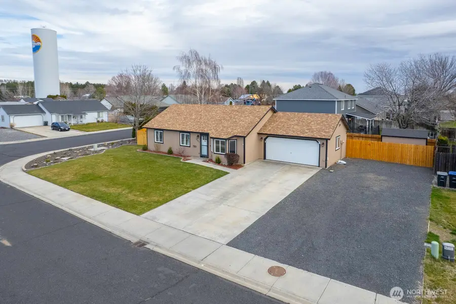 1401 S Hamilton Road, Moses Lake, WA 98837 - #3