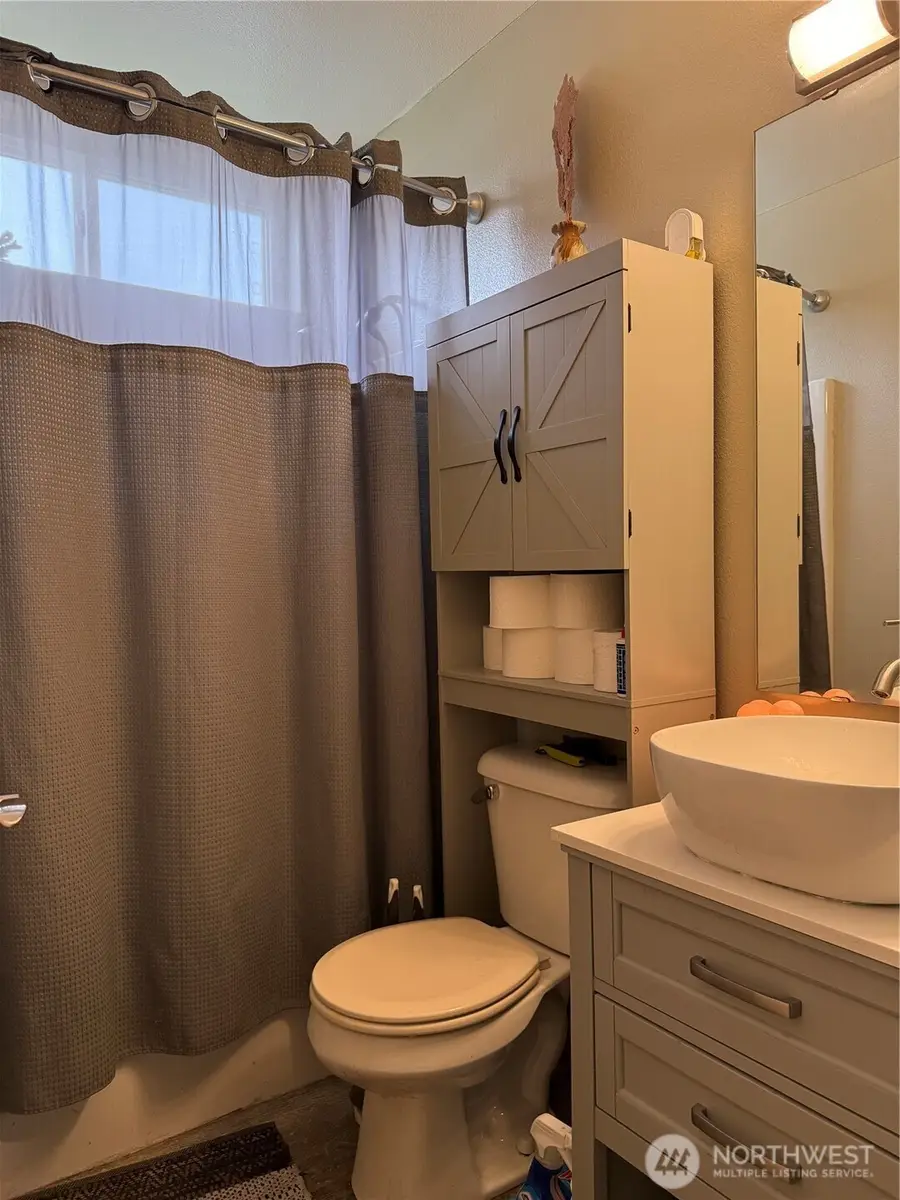 2469 Gillette Drive Se, Port Orchard, WA 98366 - #2