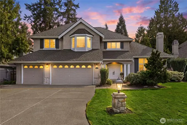 21425 SE 34th Place, Sammamish, WA 98075