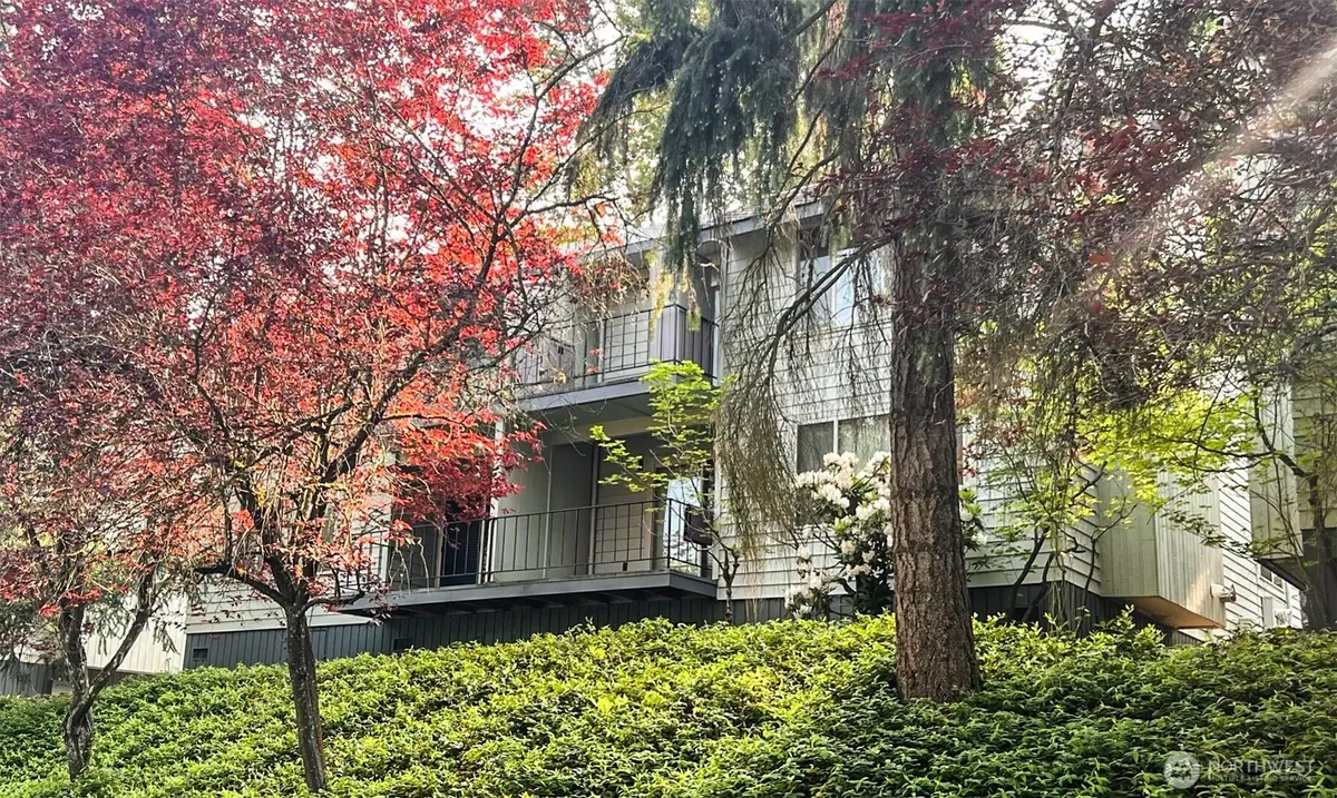 3838 Lake Washington Boulevard Se #B-5, Bellevue, WA 98006 - #1