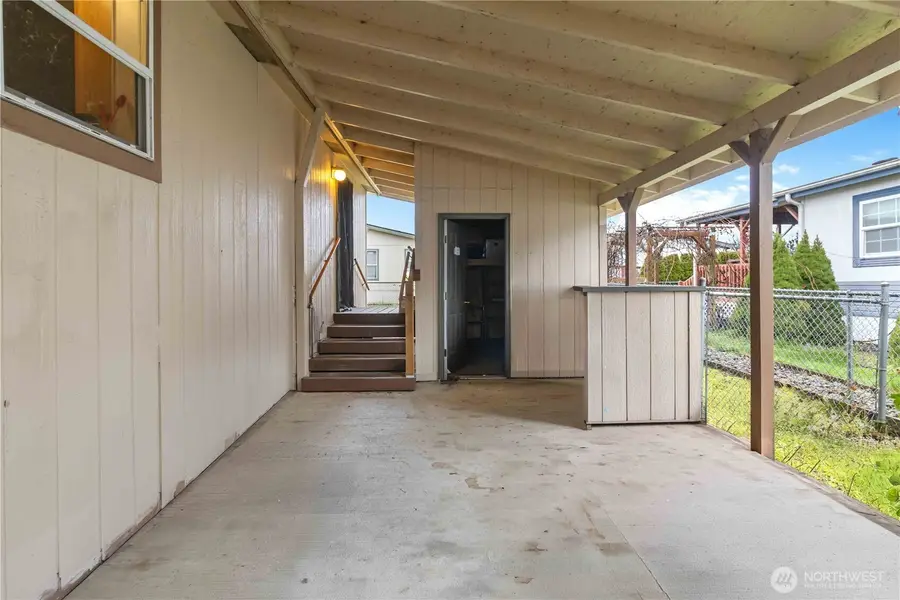 505 Mallard Lane, Longview, WA 98632 - #3