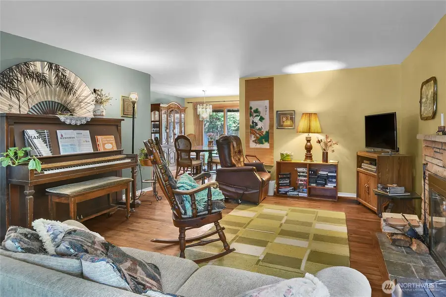 18703 50th Avenue Ne, Lake Forest Park, WA 98155 - #3