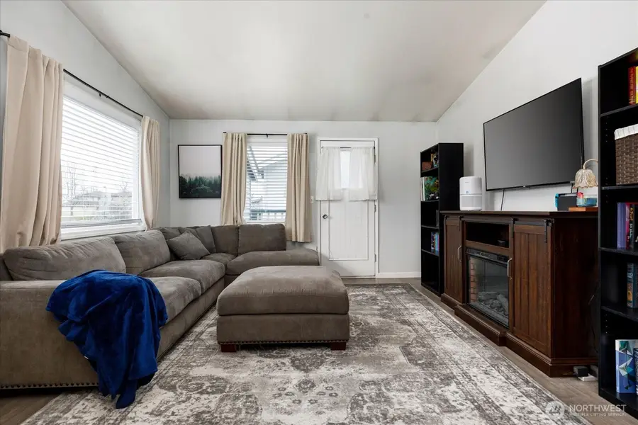 730 SE 8th Avenue #G201, Oak Harbor, WA 98277 - #3