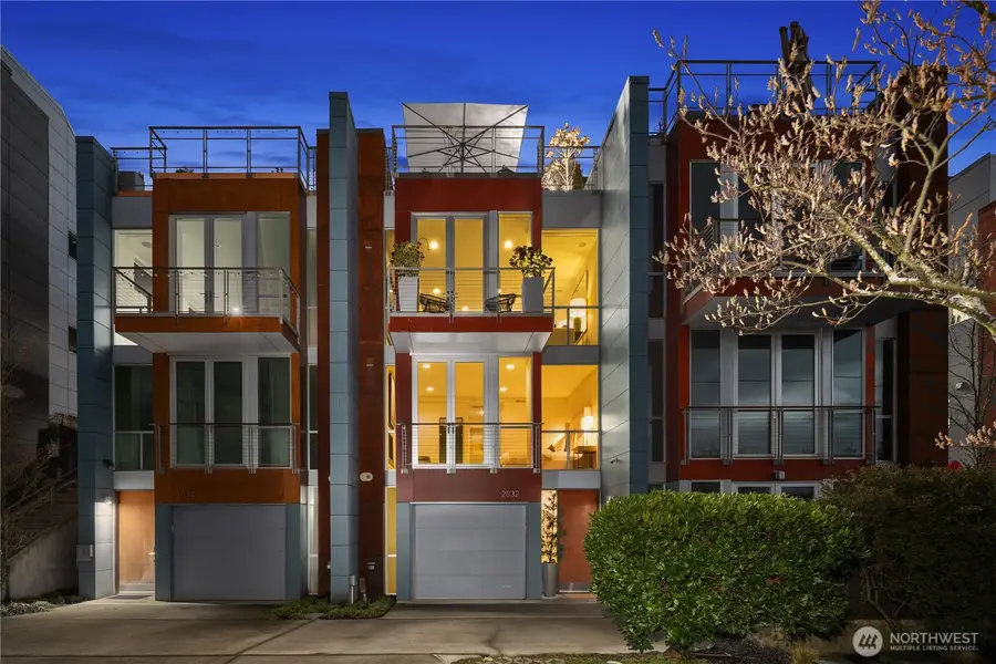 2832 Fairview Avenue E, Seattle, WA 98102 - #2