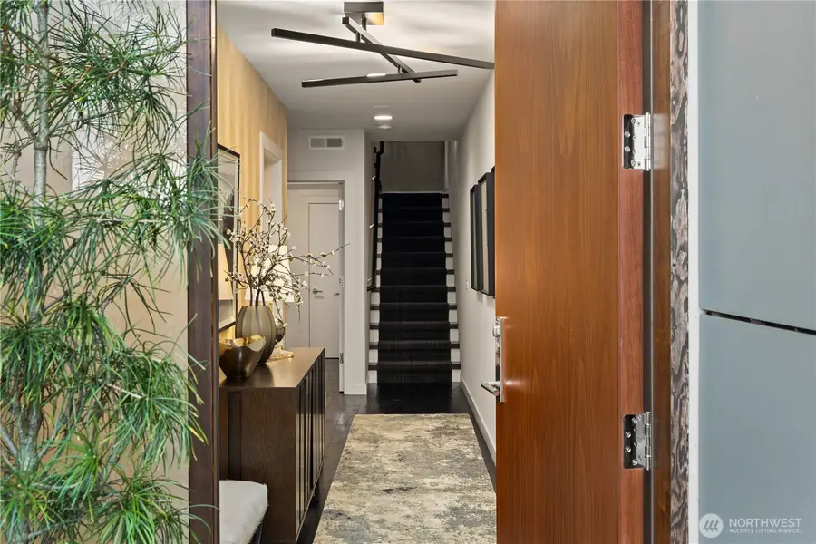 2832 Fairview Avenue E, Seattle, WA 98102 - #3