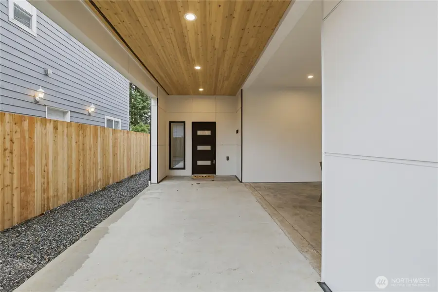 8439 47th Avenue S #B, Seattle, WA 98188 - #3