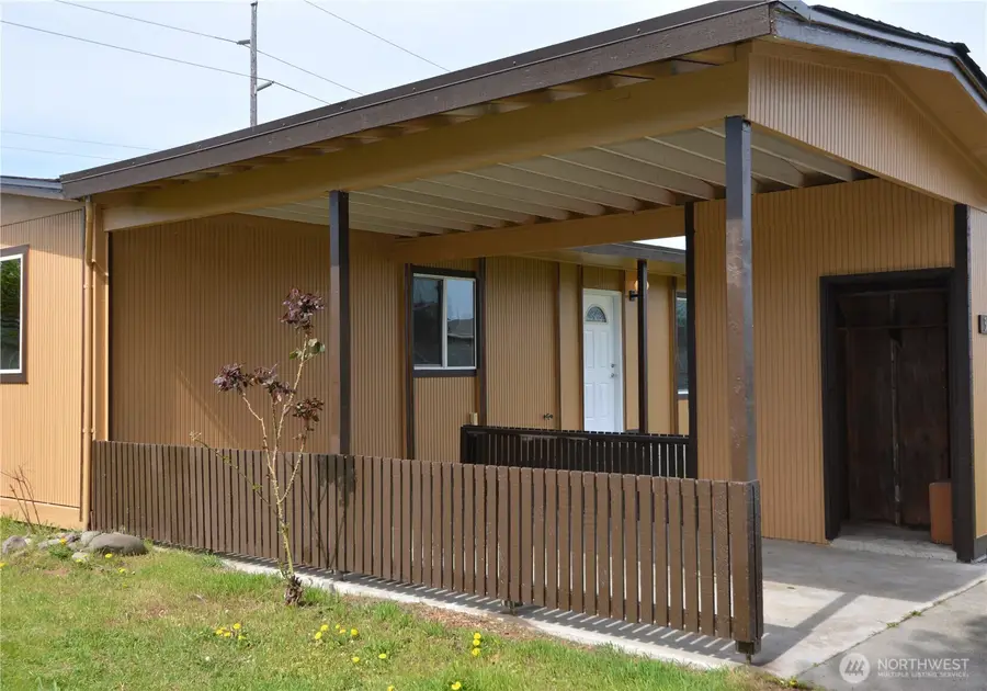 359 N Matriotti Avenue, Sequim, WA 98382 - #3