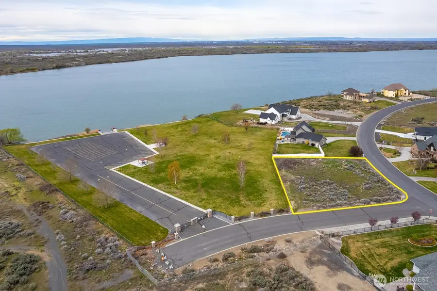 7741 Dune Lake Road Se #47, Moses Lake, WA 98837 - #2