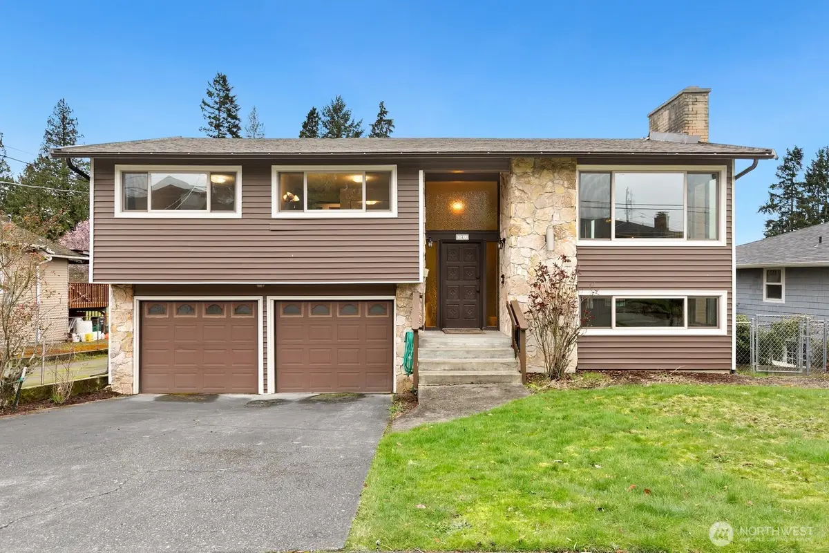 10411 57th Avenue S, Seattle, WA 98178 - #1