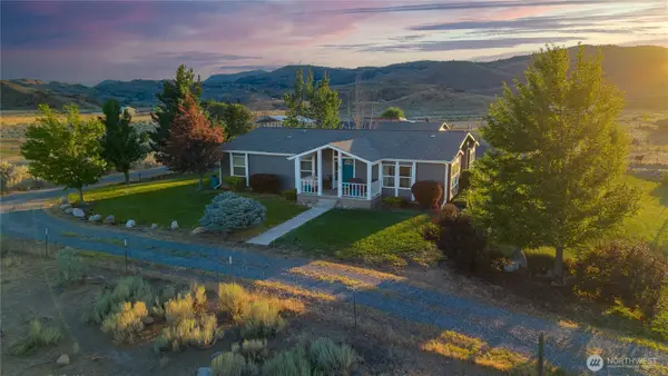 111 Johnson Creek Road, Omak, WA 98841