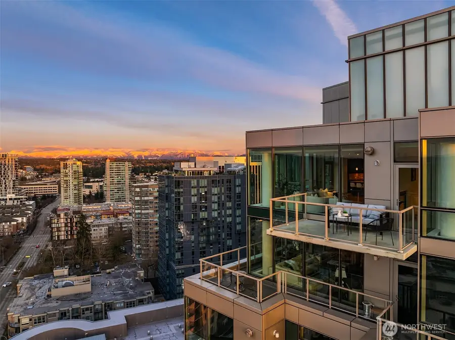 10650 NE 9th Place #2526, Bellevue, WA 98004 - #2