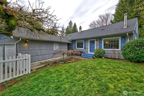 8829 231st Street Sw, Edmonds, WA 98026