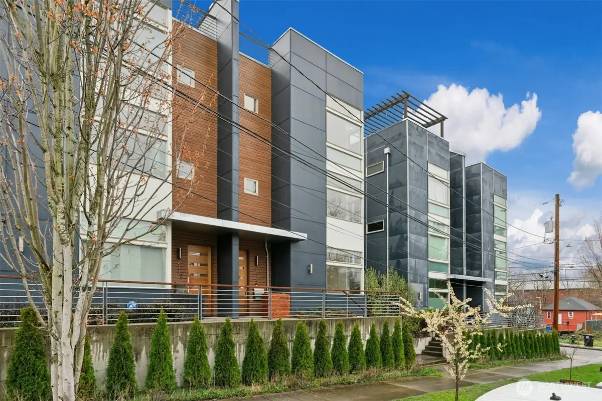 2114 E James Street, Seattle, WA 98122 - #1