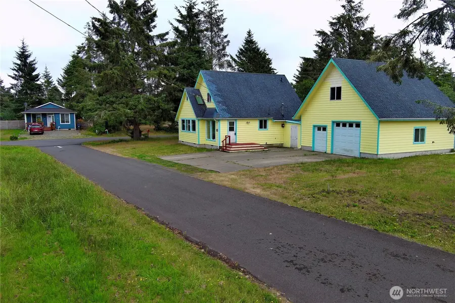 111 Vela Street Sw, Ocean Shores, WA 98569 - #2