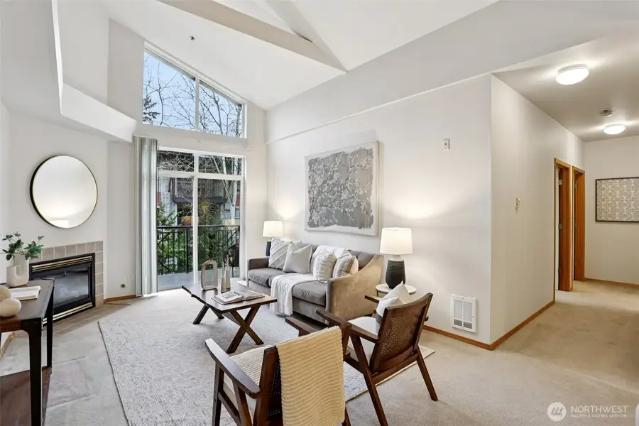 7912 170th Avenue Ne #304, Redmond, WA 98052 - #3