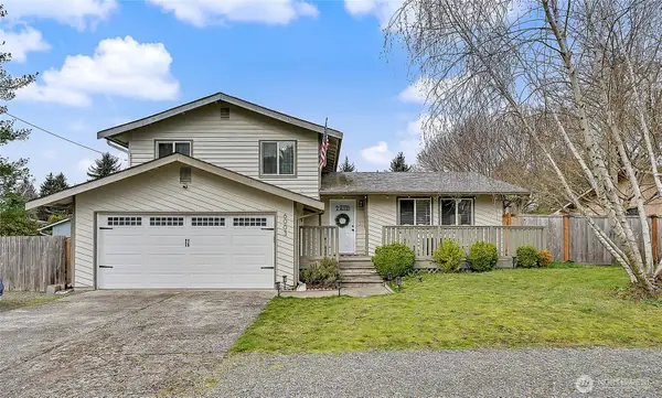 6003 Armour Loop Se, Olympia, WA 98513