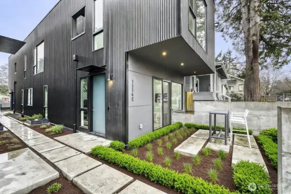 1114 26th Avenue #C, Seattle, WA 98122