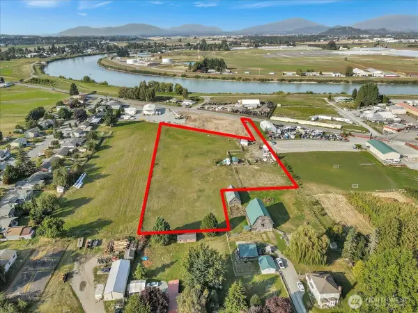 17506 State Route 536 #3, Mount Vernon, WA 98273