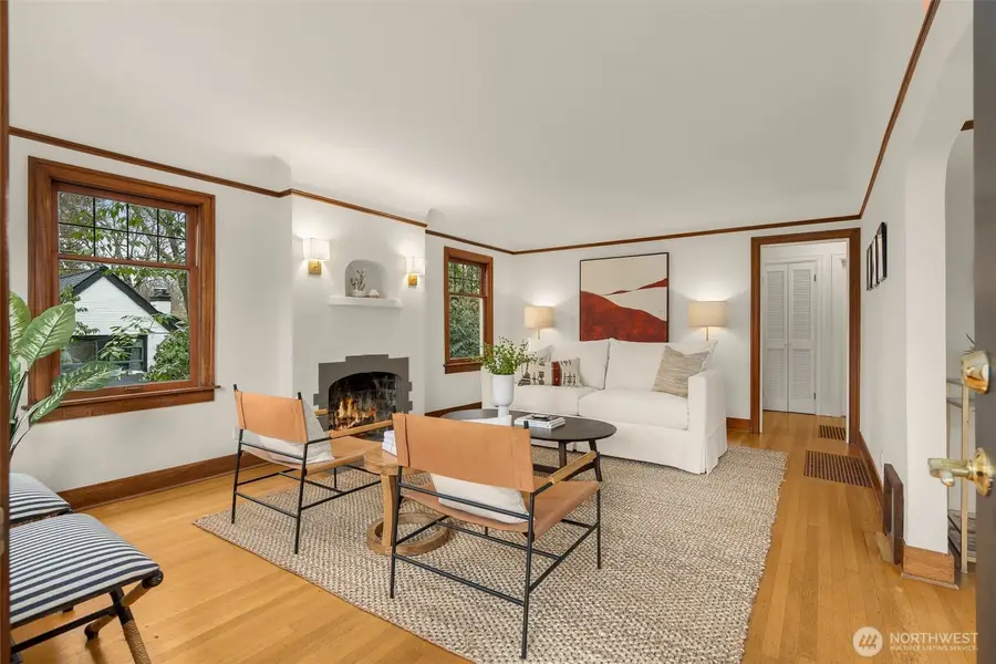 1724 31st Avenue, Seattle, WA 98122 - #2