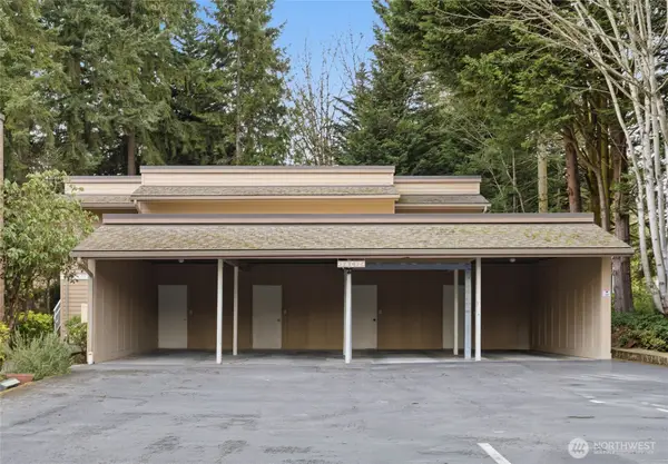 14651 NE 40th Street #C1, Bellevue, WA 98007