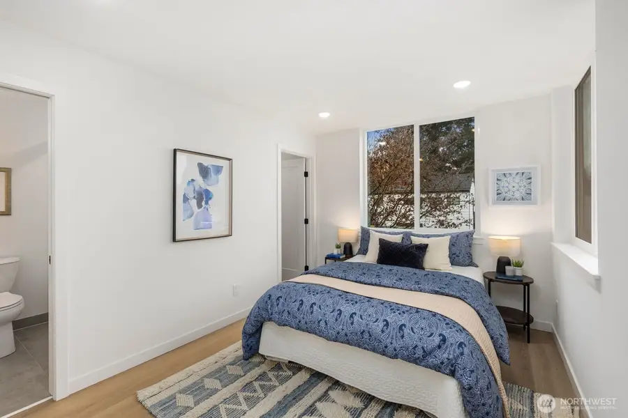 806 S Rose Street, Seattle, WA 98108 - #3