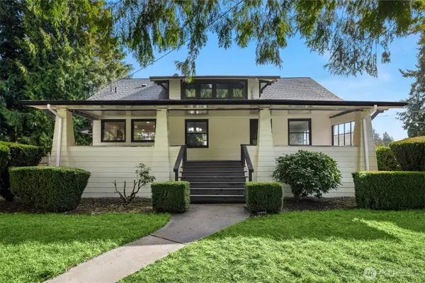 11726 10th Avenue S, Seattle, WA 98168