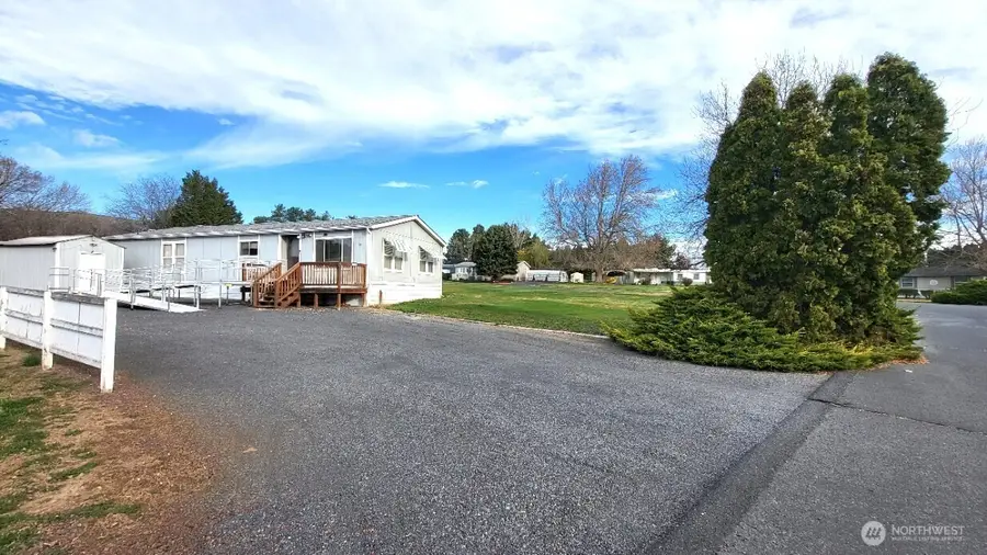 2285 Basin Street Sw #12, Ephrata, WA 98823 - #3