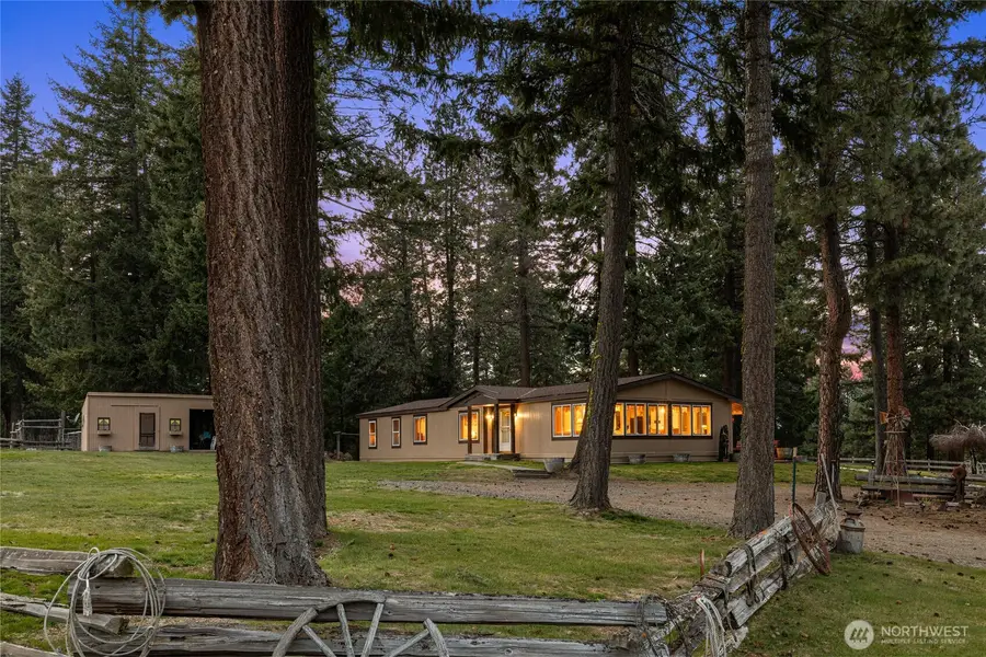 6160 Upper Peoh Point Rd, Cle Elum, WA 98922 - #2