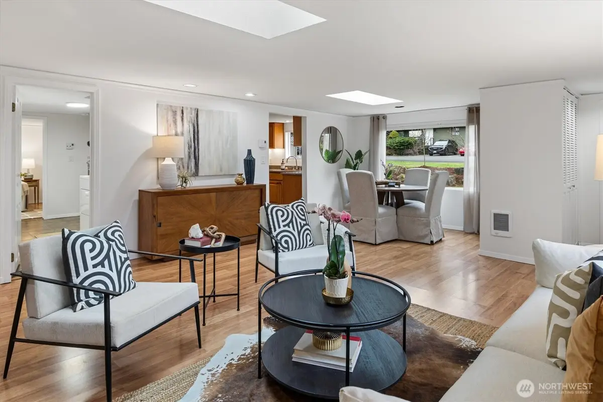 10044 12th Avenue Nw, Seattle, WA 98177 - #1