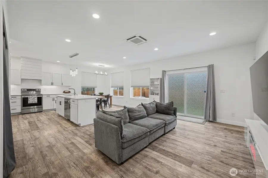 8365 Golden Valley Boulevard, Maple Falls, WA 98266 - #3