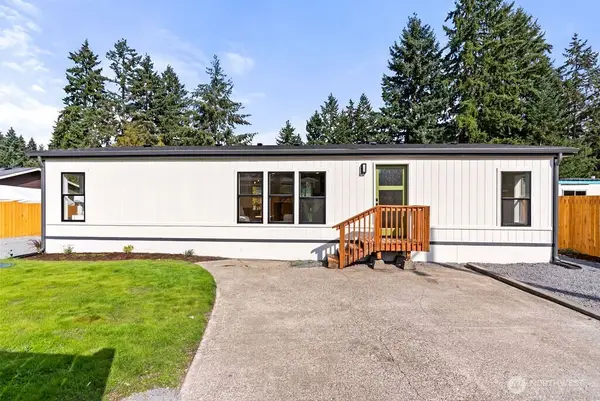 19719 65th Avenue E, Spanaway, WA 98387
