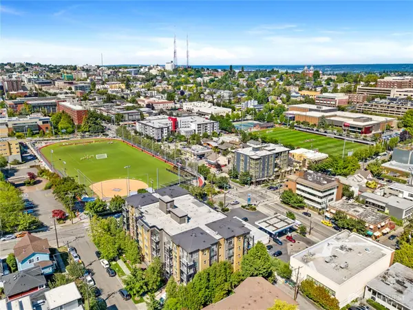 412 11th Avenue #209, Seattle, WA 98122