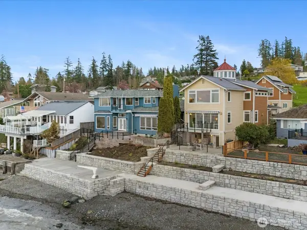 19126 Soundvview Drive Nw, Stanwood, WA 98295