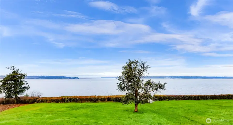 1207 Rainier Lane, Oak Harbor, WA 98277 - #2