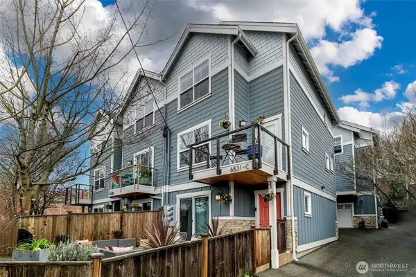 6531 42nd Avenue Sw #C, Seattle, WA 98136