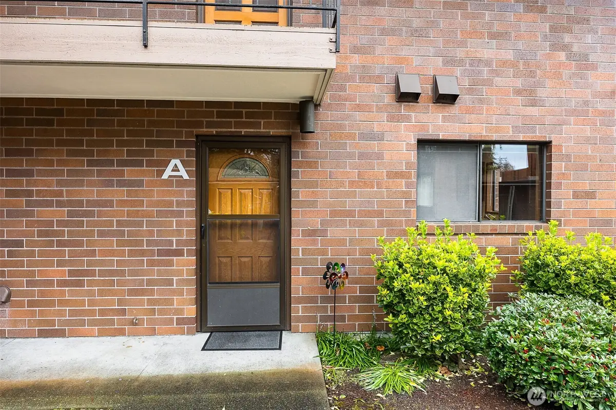 8106 53rd Avenue W #A, Mukilteo, WA 98275 - #1