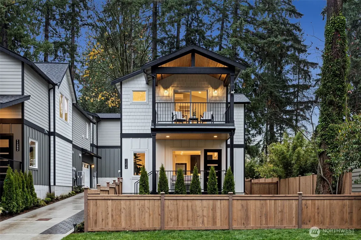 11218 115th Place Ne, Kirkland, WA 98033 - #1