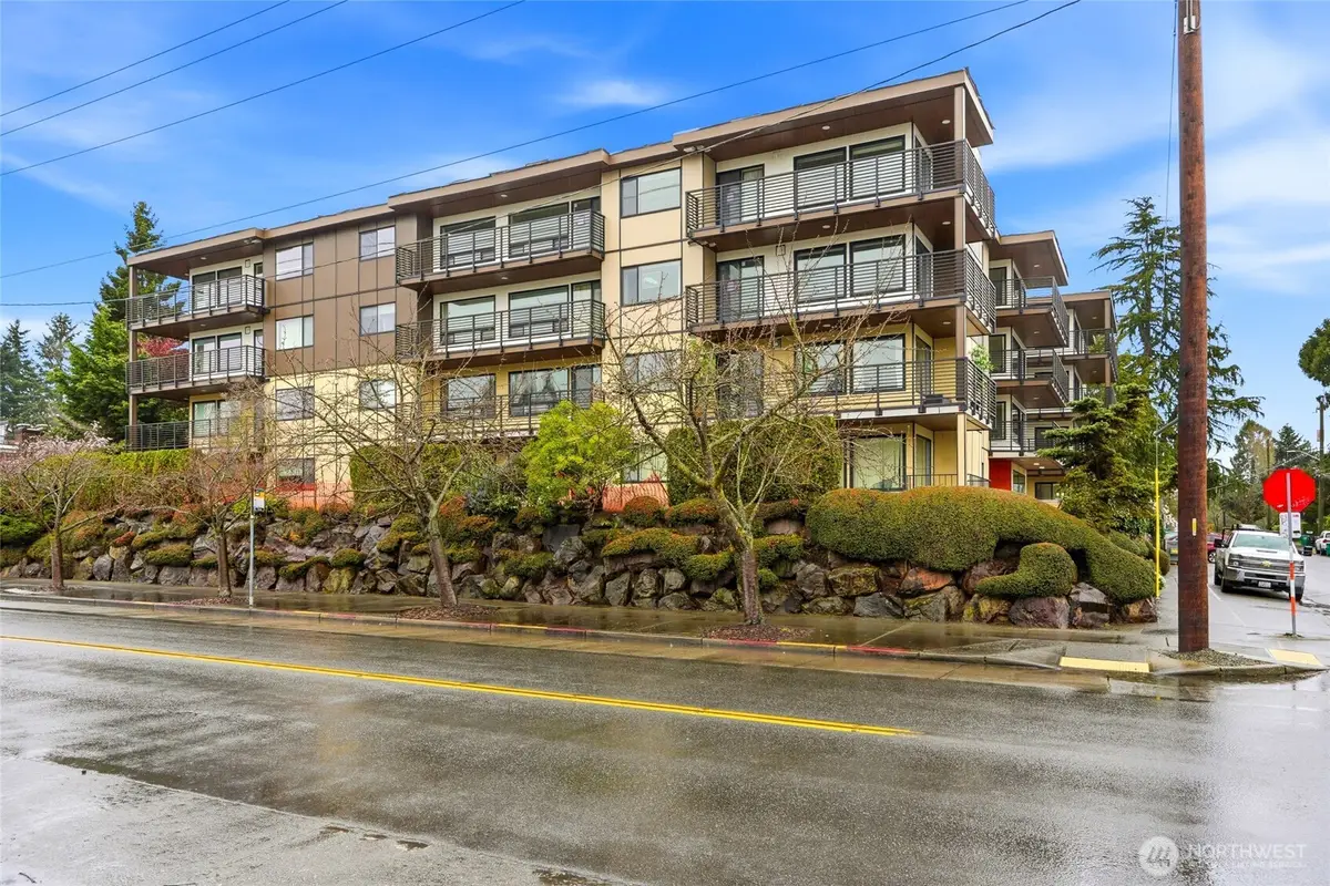 8501 12th Avenue Nw #107, Seattle, WA 98117 - #1