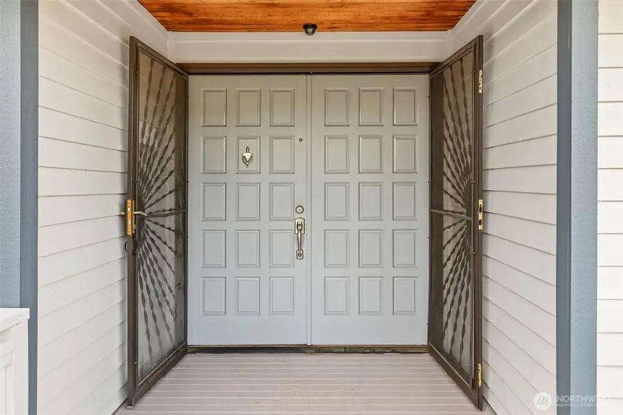 8515 129th Avenue Se, Newcastle, WA 98056 - #3