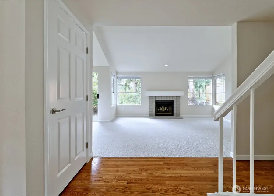 6616 114th Avenue Se, Bellevue, WA 98006 - #3