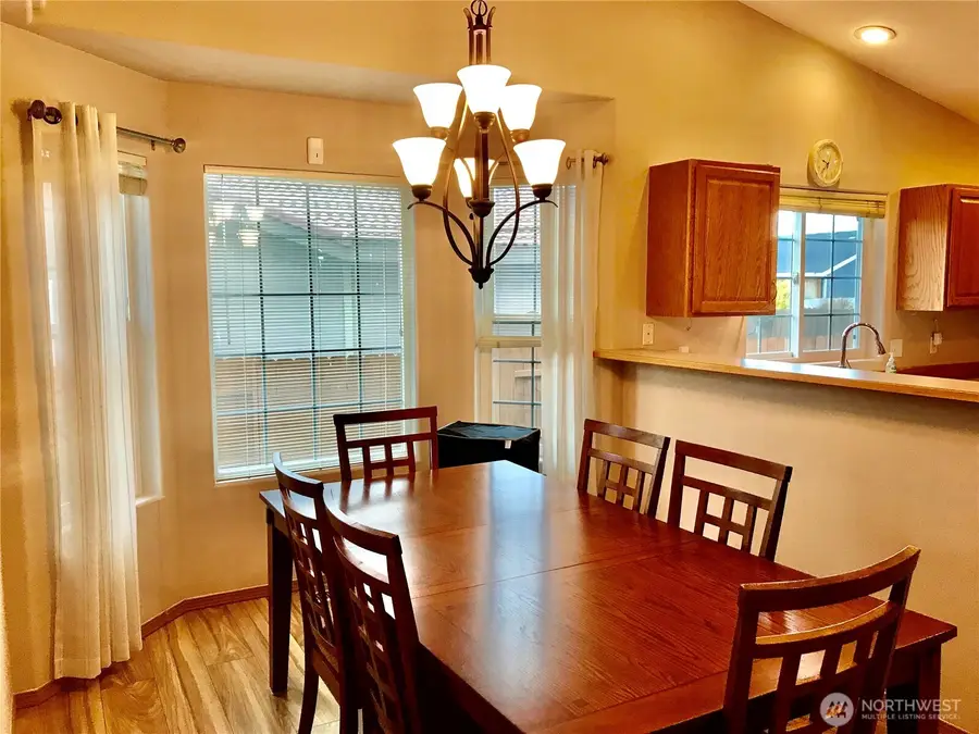 310 E Tanglewood Drive, Moses Lake, WA 98837 - #2