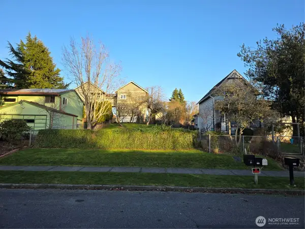 1321 23rd Street #6, Bellingham, WA 98225